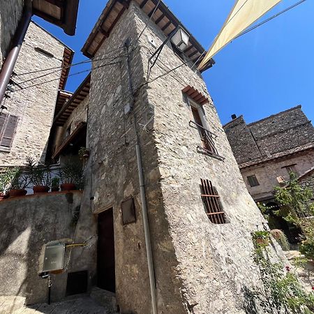 Appartamento A Valle San Martino Di Spoleto Eksteriør bilde