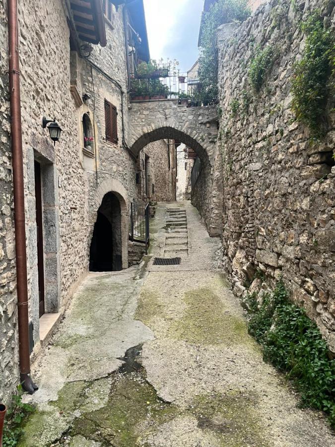 Appartamento A Valle San Martino Di Spoleto Eksteriør bilde