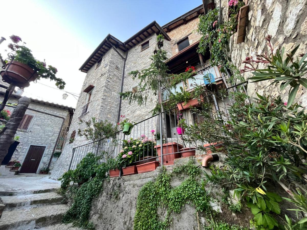 Appartamento A Valle San Martino Di Spoleto Eksteriør bilde